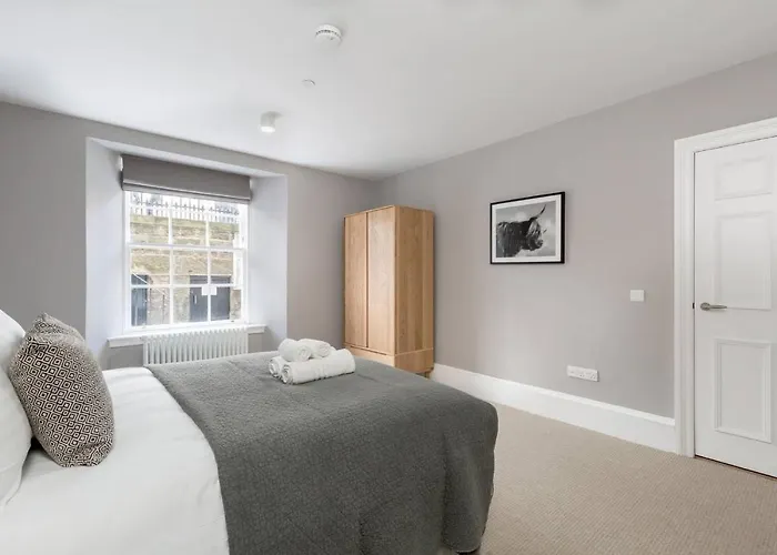 Joivy Luxurious 2Br Home Near Haymarket Station